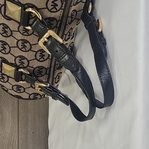 Michael Kors Gray Black Signature Handbag Purse Satchel - Picture 7 of 15